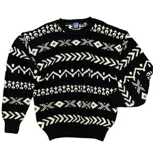 GAP pure wool Black and White Crewneck Sweater